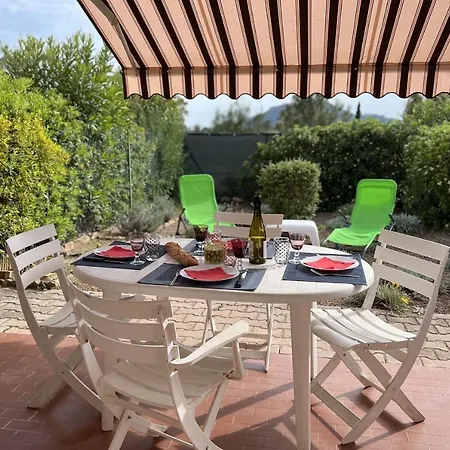 27m With Garden Near The *