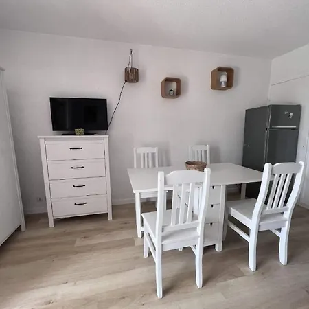 27m With Garden Near The Διαμέρισμα Saint-Raphaël